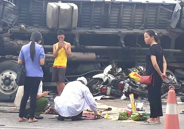 Nạn nhân sống sót trong vụ tai nạn thảm khốc ở Hải Dương hiện ra sao? - 1 Nạn nhân sống sót trong vụ tai nạn thảm khốc ở Hải Dương hiện ra sao? - 1