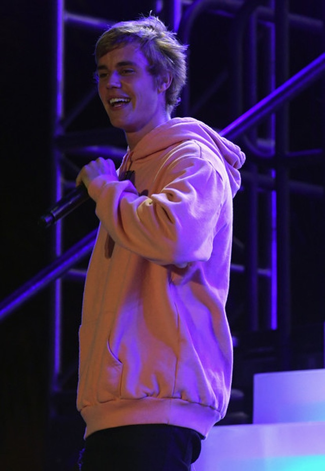Justin Bieber thừa nhận quá khứ trầm cảm, nghiện ma túy - 3 Justin Bieber thừa nhận quá khứ trầm cảm, nghiện ma túy - 3
