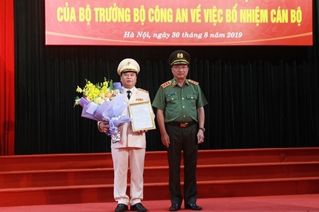 Bộ trưởng Công an bổ nhiệm 3 Cục trưởng - 3 Bộ trưởng Công an bổ nhiệm 3 Cục trưởng - 3