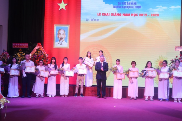 “Đại học không phải là cửa ngõ dành cho những ai không chịu thích nghi, thích ứng” - 3