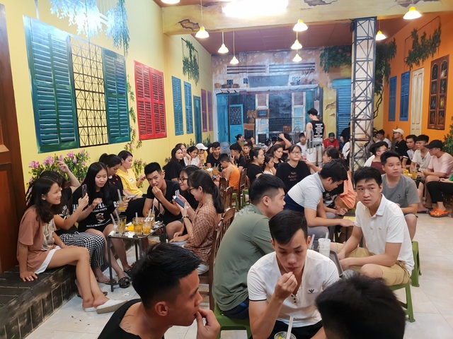 Chán trà sữa, giới trẻ lại đổ xô đi uống trà chanh kiểu mới - 2 Chán trà sữa, giới trẻ lại đổ xô đi uống trà chanh kiểu mới - 2