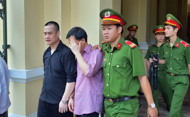 “Hô biến” tờ 1 USD thành 100 USD rồi mang đến ngân hàng đổi - 1 “Hô biến” tờ 1 USD thành 100 USD rồi mang đến ngân hàng đổi - 1