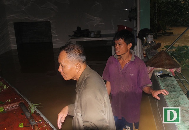 Ám ảnh những ngôi làng chìm sâu trong biển nước - 14 Ám ảnh những ngôi làng chìm sâu trong biển nước - 14