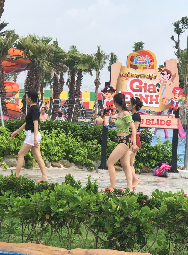 Tri ân khách hàng tại Công viên nước Thanh Hà nhân mùa Trung thu - 6 Tri ân khách hàng tại Công viên nước Thanh Hà nhân mùa Trung thu - 6