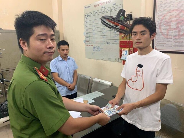 Tài xế Grab “chặt chém” du khách Nhật 2 triệu đồng cho cuốc xe gần 200.000 đồng - 1 Tài xế Grab “chặt chém” du khách Nhật 2 triệu đồng cho cuốc xe gần 200.000 đồng - 1