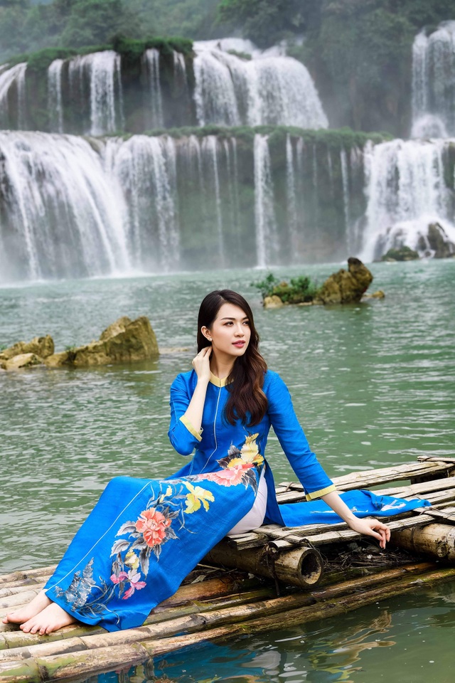 Lệ Hằng, Hoàng My, Trương Thị May “đọ dáng” - 4 Lệ Hằng, Hoàng My, Trương Thị May “đọ dáng” - 4