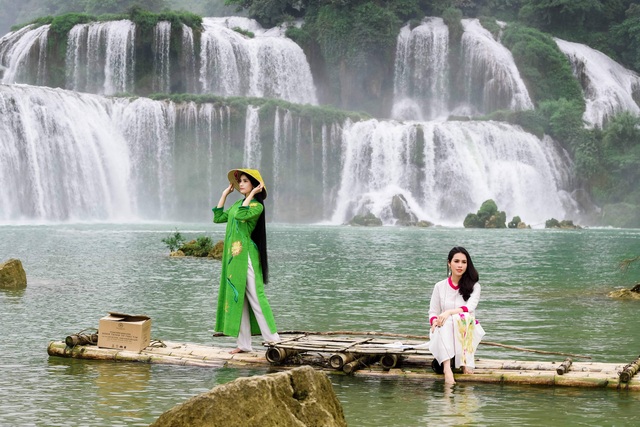 Lệ Hằng, Hoàng My, Trương Thị May “đọ dáng” - 9 Lệ Hằng, Hoàng My, Trương Thị May “đọ dáng” - 9