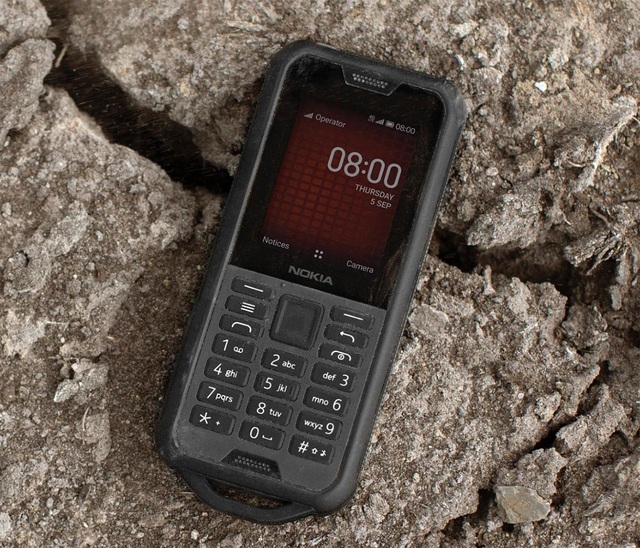 Cận cảnh chiếc điện thoại nồi đồng cối đá vừa ra mắt của Nokia, giá gần 3 triệu đồng - Ảnh minh hoạ 6
