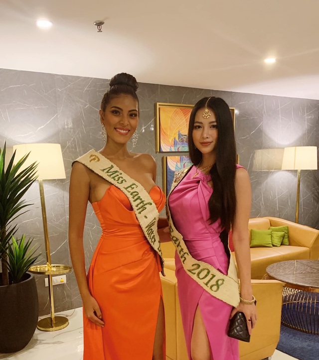Phương Khánh được Malaysia in tem tôn vinh - 8 Phương Khánh được Malaysia in tem tôn vinh - 8