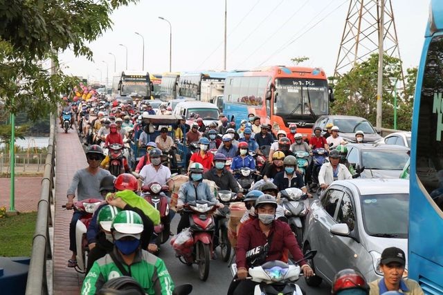 TPHCM phê bình Sở Giao thông vận tải thành phố - 1 TPHCM phê bình Sở Giao thông vận tải thành phố - 1