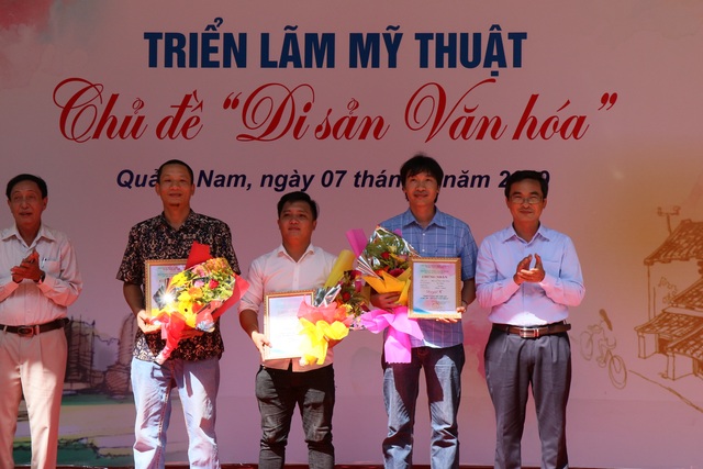 Triển lãm mỹ thuật “Di sản văn hóa” tại Mỹ Sơn Triển lãm mỹ thuật “Di sản văn hóa” tại Mỹ Sơn