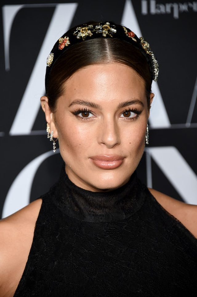Alessandra Ambrosio diện váy xẻ tứ bề - 16 Alessandra Ambrosio diện váy xẻ tứ bề - 16
