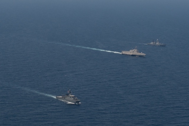Dàn tàu chiến phô diễn sức mạnh trong diễn tập hàng hải Mỹ - ASEAN - Ảnh minh hoạ 2