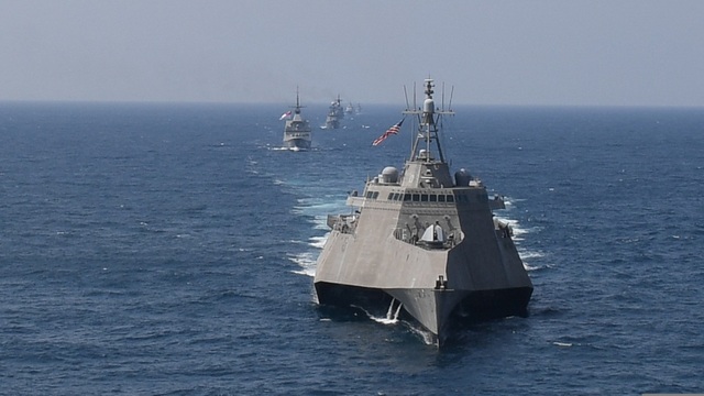 Dàn tàu chiến phô diễn sức mạnh trong diễn tập hàng hải Mỹ - ASEAN - Ảnh minh hoạ 4