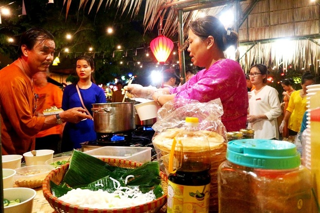 Đêm nhạc “Sắc màu di sản” tại Hội An