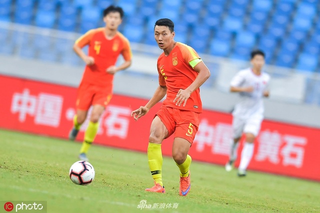 U22 Trung Quốc 0-2 U22 Việt Nam: Cú đúp của Tiến Linh - 4