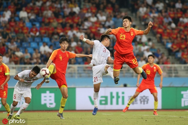 HLV Guus Hiddink: “Trận thua U22 Việt Nam giúp chúng tôi học được nhiều điều” - 2 HLV Guus Hiddink: “Trận thua U22 Việt Nam giúp chúng tôi học được nhiều điều” - 2