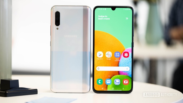Nhìn lại những smartphone đáng chú ý được ra mắt tại IFA 2019 - 3