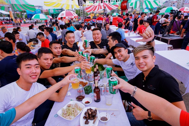 Lễ hội trung thu lớn rực rỡ với Ngày hội Habeco - 3 Lễ hội trung thu lớn rực rỡ với Ngày hội Habeco - 3