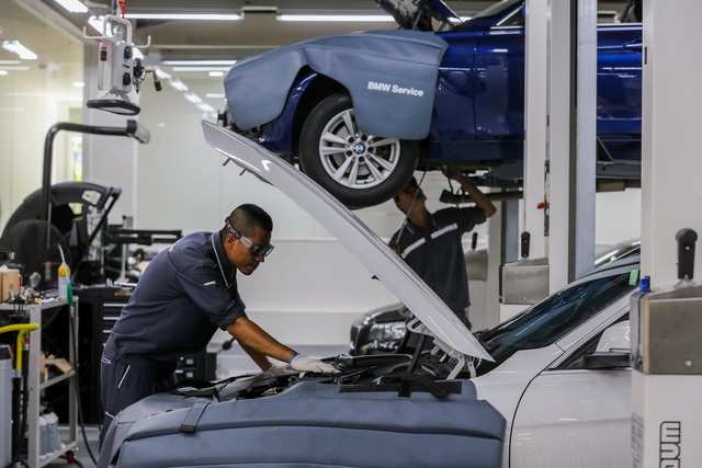 Chuyên gia hơn 20 năm kinh nghiệm với BMW sẽ giúp khách hàng chăm sóc xe - 3 Chuyên gia hơn 20 năm kinh nghiệm với BMW sẽ giúp khách hàng chăm sóc xe - 3