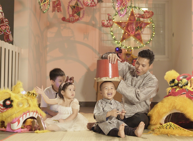 Nghệ sĩ xiếc Quốc Nghiệp đón trung thu ngọt ngào bên gia đình - 6 Nghệ sĩ xiếc Quốc Nghiệp đón trung thu ngọt ngào bên gia đình - 6