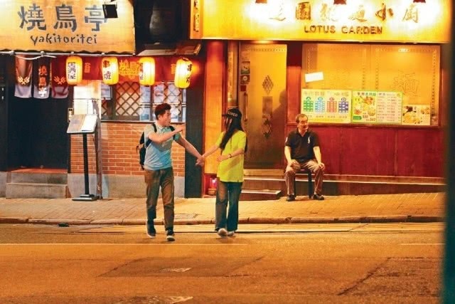 Hôn nhân viên mãn của Quách Phú Thành bên vợ trẻ kém 22 tuổi - 1 Hôn nhân viên mãn của Quách Phú Thành bên vợ trẻ kém 22 tuổi - 1