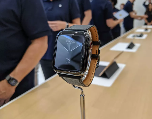 Apple Watch Series 5 chính thức ra mắt, khai tử Series 4 - 3