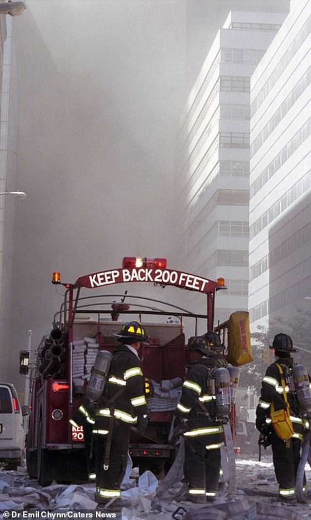 Hình ảnh lần đầu công bố về hiện trường thảm khốc vụ khủng bố 11/9 - 6