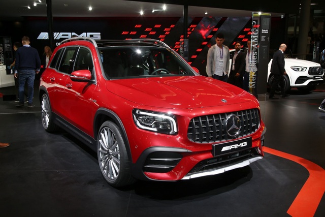 Mercedes-AMG GLB 35 gia nhập phân khúc SUV cỡ nhỏ - 20