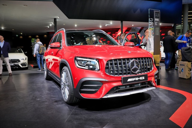 Mercedes-AMG GLB 35 gia nhập phân khúc SUV cỡ nhỏ - 1