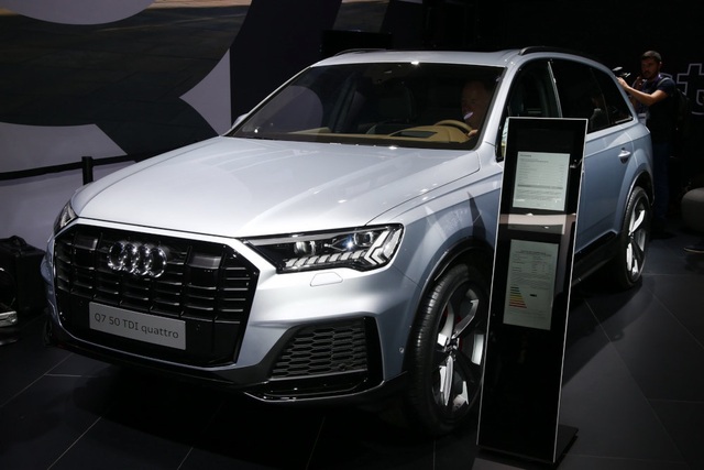 Diện kiến Audi Q7 phiên bản nâng cấp - 14 Diện kiến Audi Q7 phiên bản nâng cấp - 14