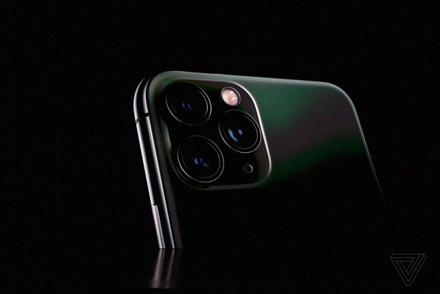 3 phiên bản iPhone 11 với camera 