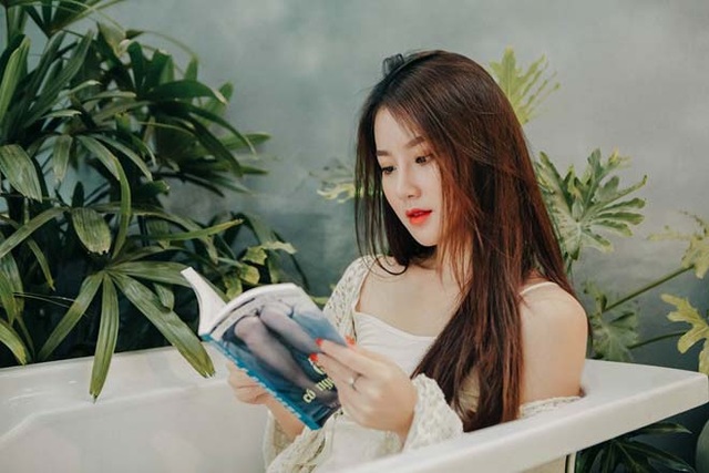 Nữ CĐV hot nhất trận U23 Việt Nam “hạ gục” Thái Lan giờ ra sao? - 9 Nữ CĐV hot nhất trận U23 Việt Nam “hạ gục” Thái Lan giờ ra sao? - 9