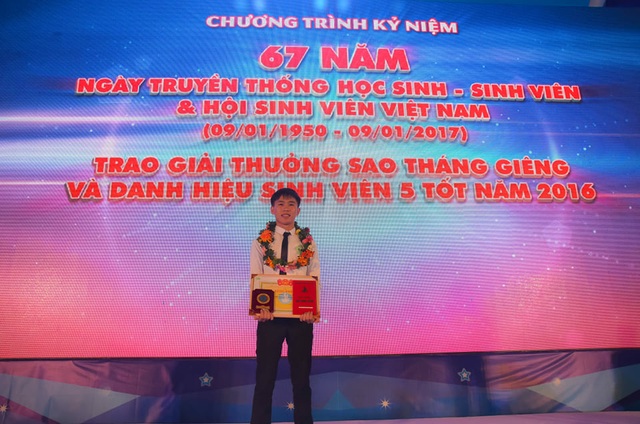 Chàng SV dân tộc K’ho: “Vinh dự được kết nạp Đảng, em thấy mình càng phải ý thức hơn” - 2 Chàng SV dân tộc K’ho: “Vinh dự được kết nạp Đảng, em thấy mình càng phải ý thức hơn” - 2