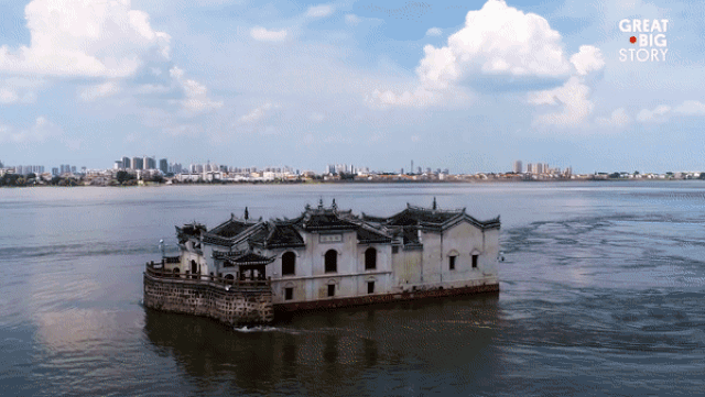 Ngôi đền kiên cường nhất thế giới, đứng vững giữa lòng sông suốt hơn 700 năm - 1 Ngôi đền kiên cường nhất thế giới, đứng vững giữa lòng sông suốt hơn 700 năm - 1