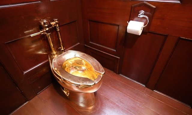 Bồn cầu dát vàng triệu đô tại Cung điện Blenheim (Anh) bị đánh cắp - 1 Bồn cầu dát vàng triệu đô tại Cung điện Blenheim (Anh) bị đánh cắp - 1