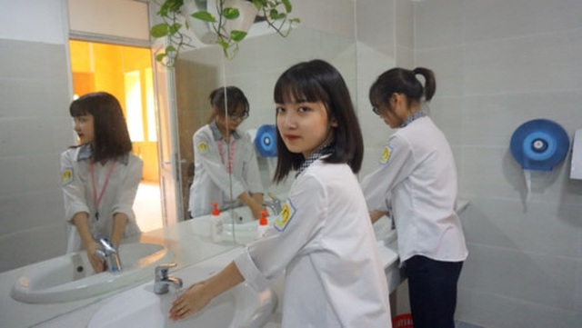 Tạo điểm nhấn trong môi trường sư phạm - 1 Tạo điểm nhấn trong môi trường sư phạm - 1