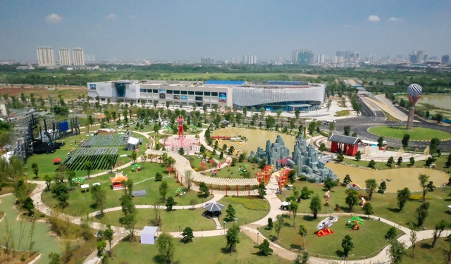 Vinhomes mở cửa Vườn Nhật “siêu to khổng lồ” - 1 Vinhomes mở cửa Vườn Nhật “siêu to khổng lồ” - 1