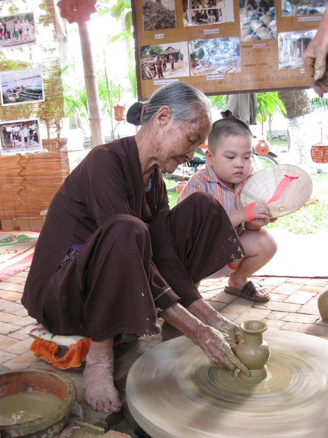 LÃ ng gá»m Thanh HÃ , Há»i An