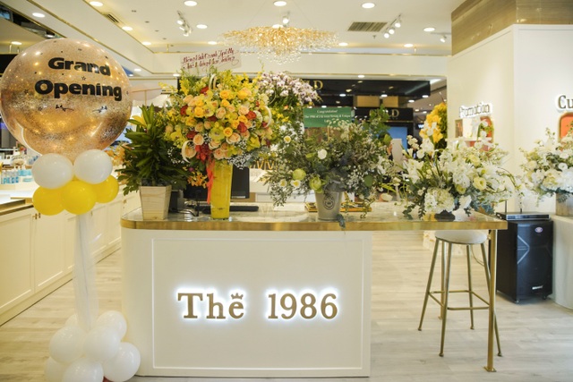Khai trương hệ thống bán lẻ dược mỹ phẩm The 1986 chi nhánh 2 tại Vincom Đồng Khởi, tp.HCM - 1 Khai trương hệ thống bán lẻ dược mỹ phẩm The 1986 chi nhánh 2 tại Vincom Đồng Khởi, tp.HCM - 1