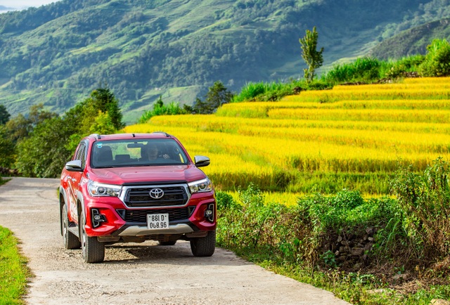Tại sao Hilux xứng đáng là “chiếc bán tải đầu tiên”? - 1