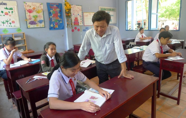 Kiên Giang thiếu 1.000 giáo viên và gần 1.000 phòng học - 1 Kiên Giang thiếu 1.000 giáo viên và gần 1.000 phòng học - 1