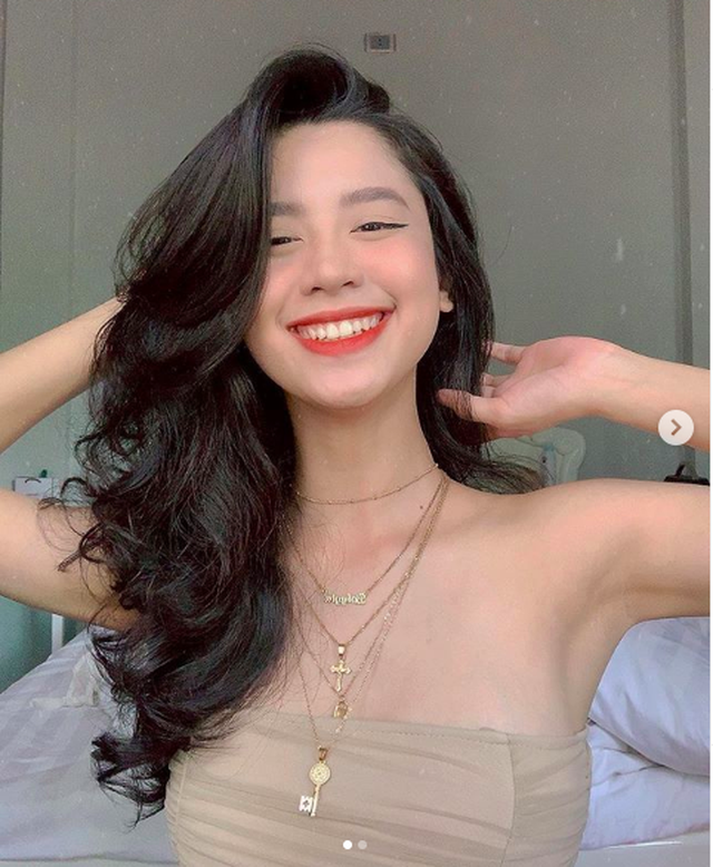 Hot girl Instagram Việt gây sốc với căn phòng bừa bộn như ổ chuột - 1