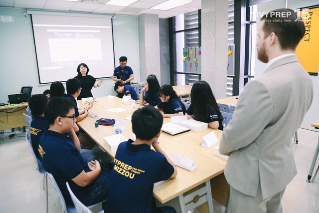 Lấy bằng THPT Mỹ ngay tại Việt Nam, cánh cửa đến các trường đại học hàng đầu thế giới - 3 Lấy bằng THPT Mỹ ngay tại Việt Nam, cánh cửa đến các trường đại học hàng đầu thế giới - 3