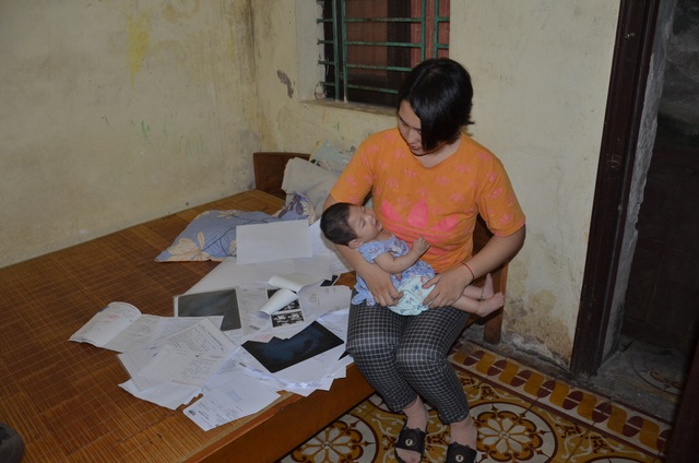 Bé gái 9 tháng tuổi bị tim bẩm sinh được bạn đọc giúp đỡ hơn 140 triệu đồng - 3 Bé gái 9 tháng tuổi bị tim bẩm sinh được bạn đọc giúp đỡ hơn 140 triệu đồng - 3