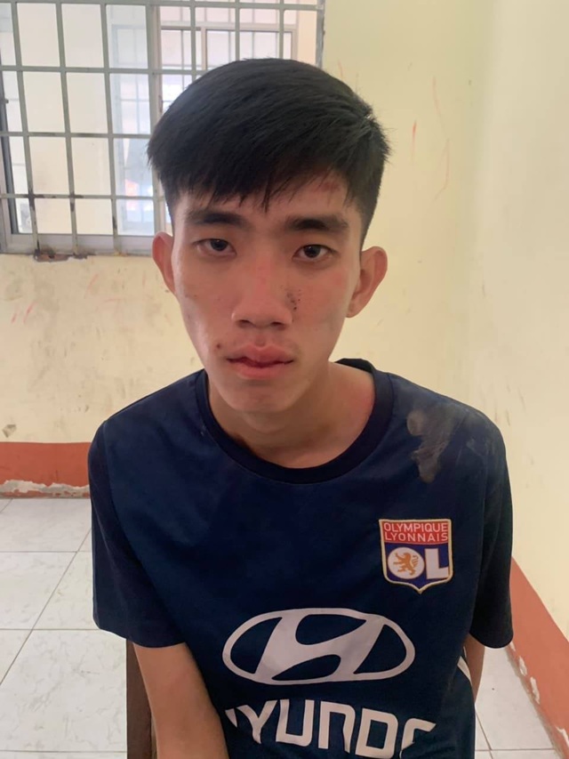 Vây bắt 2 Äá»i tượng trá»m gà , ngưá»i Äà n ông bá» Äâm tá» vong - 1