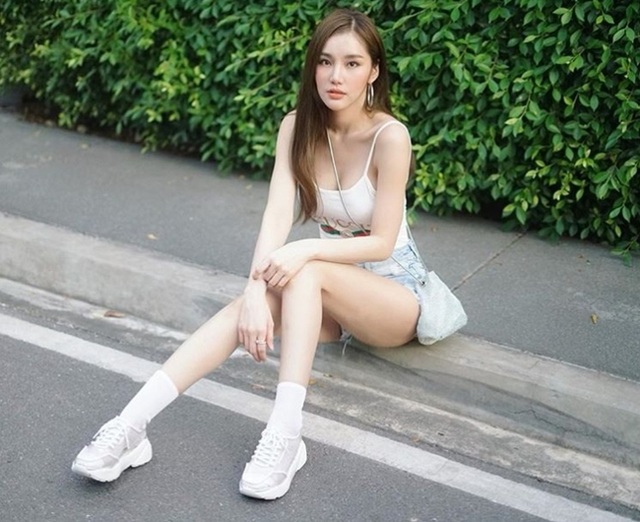 Style nổi bật của thiên thần triệu fan Thái Lan - 16 Style nổi bật của thiên thần triệu fan Thái Lan - 16