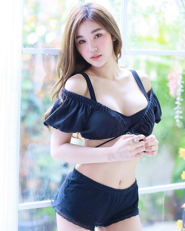 Style nổi bật của thiên thần triệu fan Thái Lan - 3 Style nổi bật của thiên thần triệu fan Thái Lan - 3