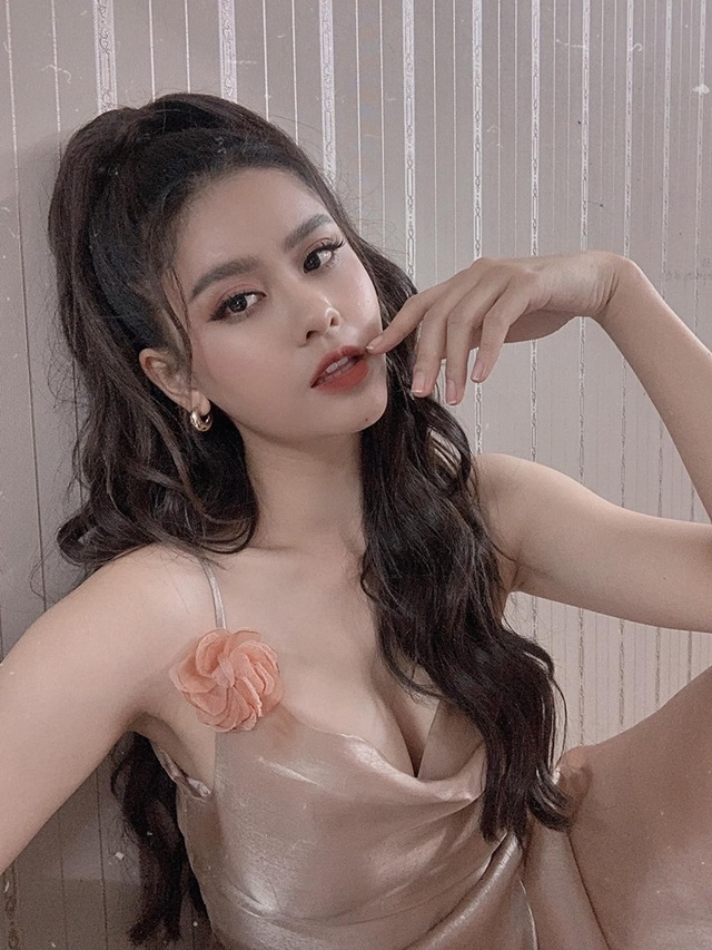 Trương Quỳnh Anh ngậm ngùi: “Muốn khép lại mọi chuyện không vui trong hôn nhân” - 3 Trương Quỳnh Anh ngậm ngùi: “Muốn khép lại mọi chuyện không vui trong hôn nhân” - 3