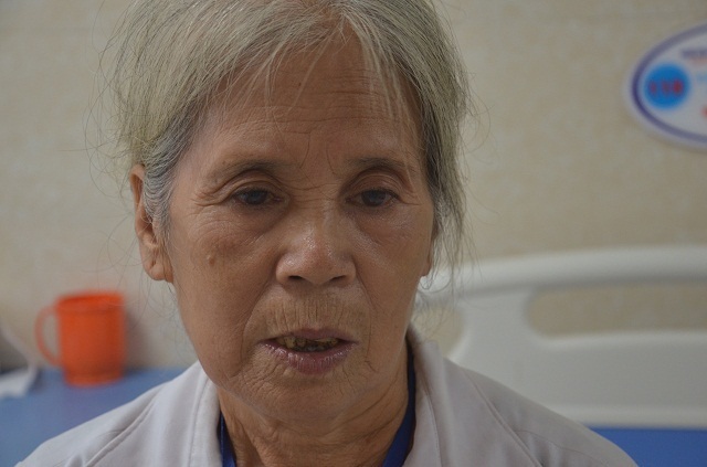 Bà ơi, cháu không chết đâu! Cháu còn sống để nuôi bà nữa mà - 10 Bà ơi, cháu không chết đâu! Cháu còn sống để nuôi bà nữa mà - 10